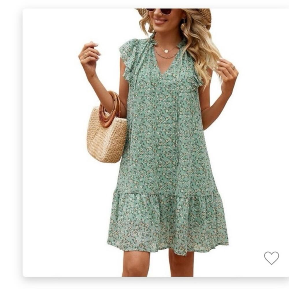 NWT- Green + Ivory Floral Mini Dress, Flutter Sleeve, Ruffle Hem, V Neck-Small